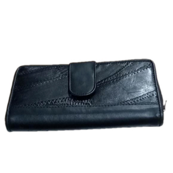 (296) Black women's wallet NWOT - Picture 2 of 6